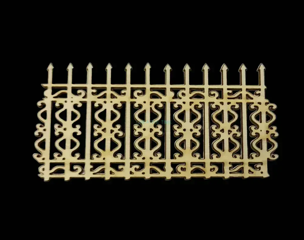 Drevený výrez plot 10x5 cm