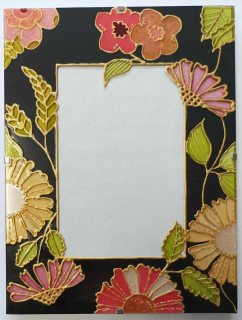 Fotorámček maľovaný na sklo na fotku 10x15cm - Kvety, čierne pozadie 04